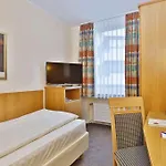 Cph Hotel