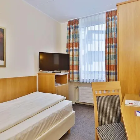 Cph Hotel